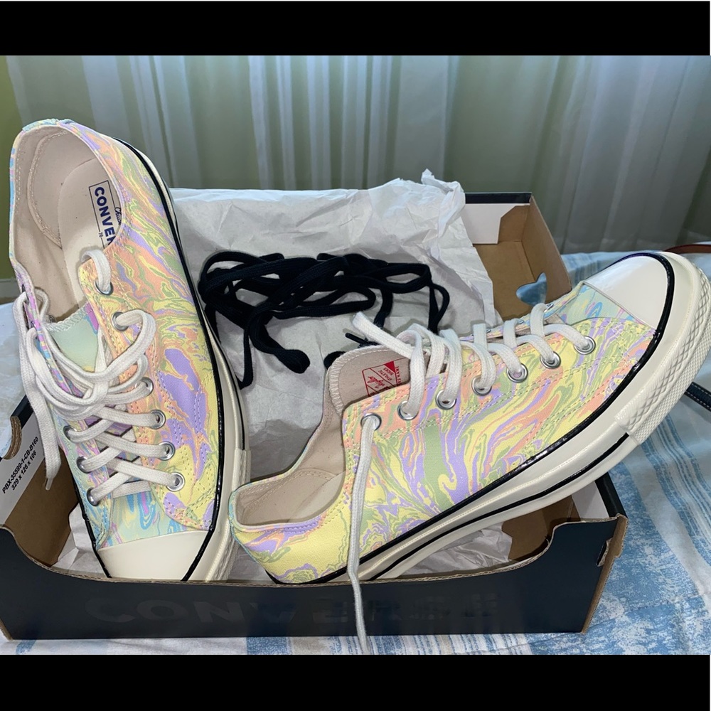 Converse Chuck Taylor multicolor sneakers, size 11.5 women/9.5 men